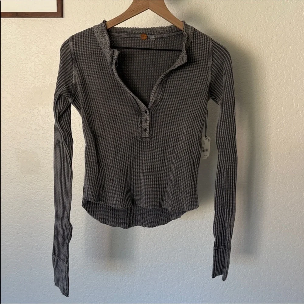 Free people colt thermal top - Picture 2 of 3